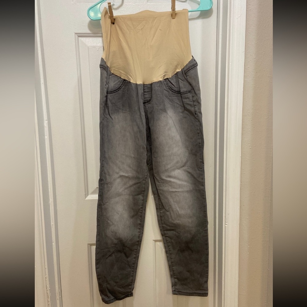 Maternity jeans